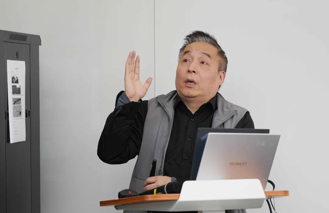 42213688d3873cbb43317b794b9b6d5e.jpg 42213688d3873cbb43317b794b9b6d5e.jpg