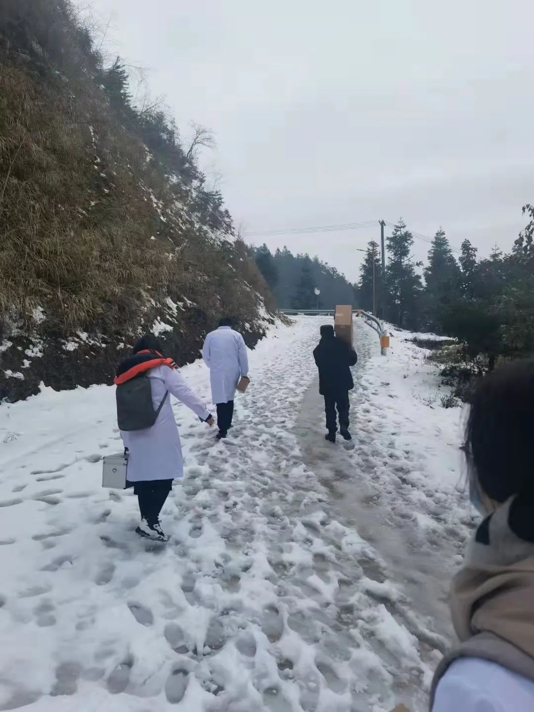 4a1bd0a822f79a0876d04089cd4e5195.jpg 4a1bd0a822f79a0876d04089cd4e5195.jpg