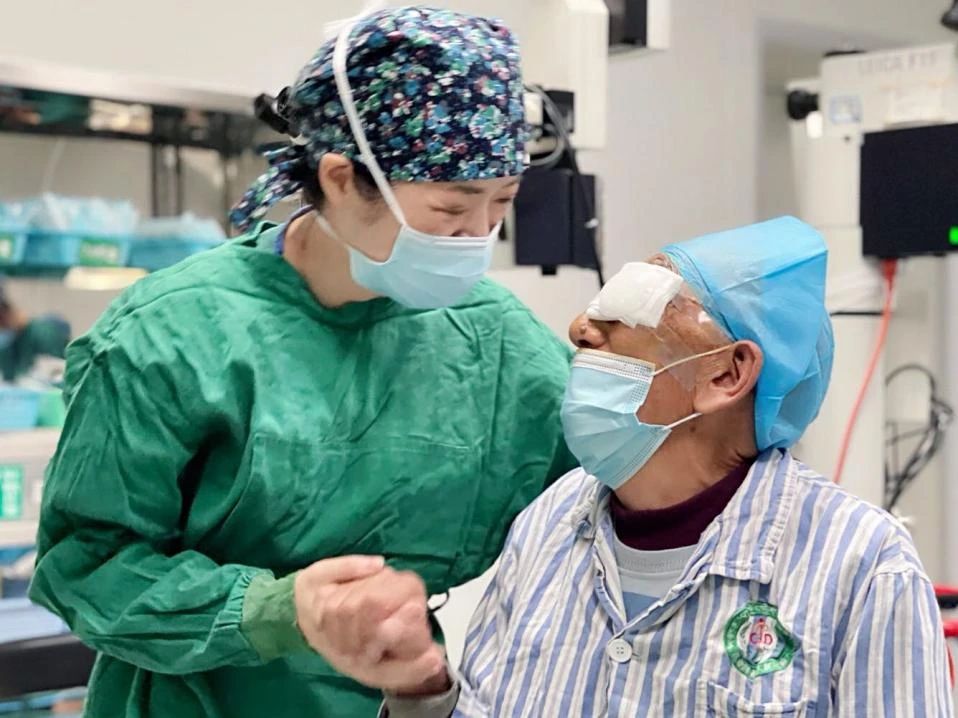 e0c9537e44cfb923a67a1e920de95051.jpg e0c9537e44cfb923a67a1e920de95051.jpg