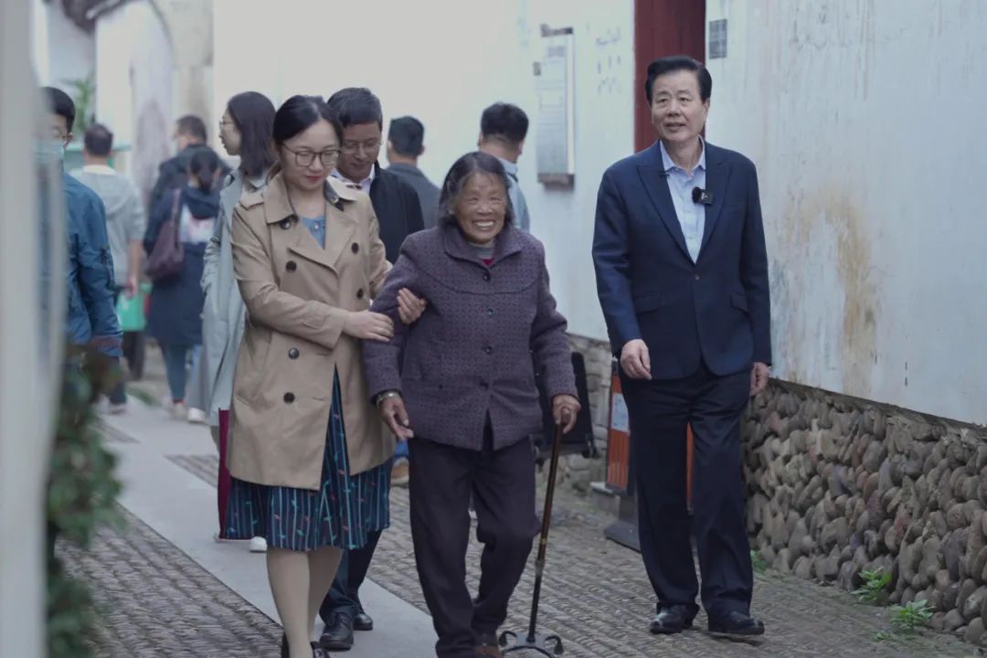 af55bd7cd2edbc9647368f5704a8760b.jpg af55bd7cd2edbc9647368f5704a8760b.jpg